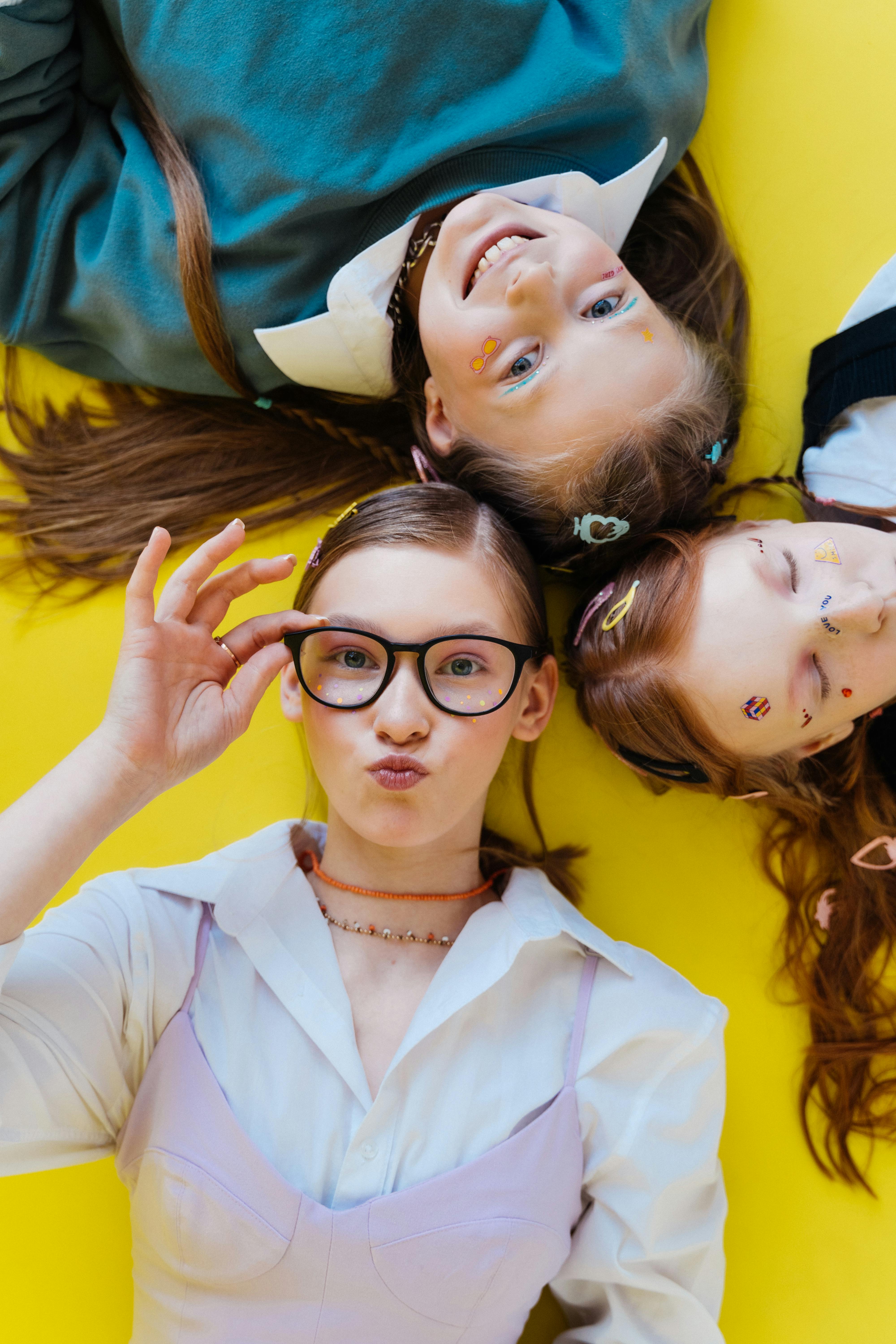 星环追逐海报图片